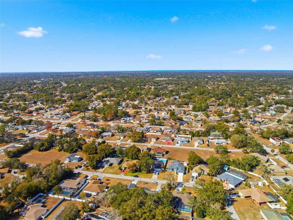 Image 37 of property listing at 9302 BENROCK ROAD, Spring Hill, FL 34608