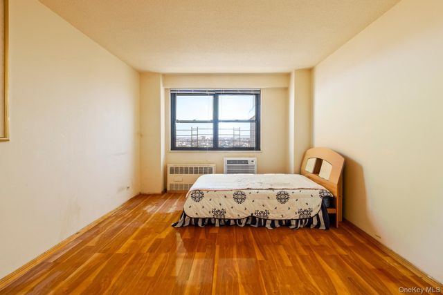 39-60 54th Street 10-O, Woodside, NY 11377