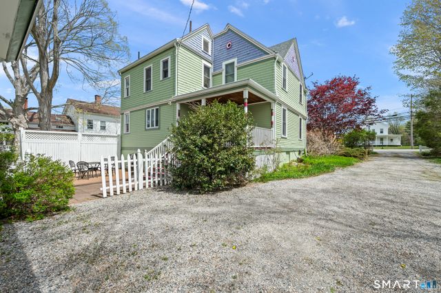 11 Plains Road, East Haddam, CT 06469