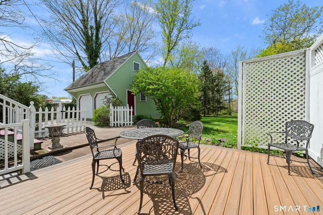 11 Plains Road, East Haddam, CT 06469