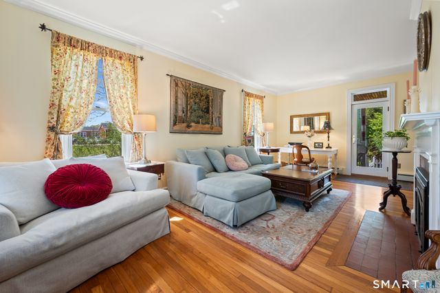 11 Plains Road, East Haddam, CT 06469