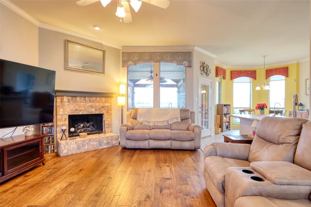 178 Chazlynn Court, Waxahachie, TX 75165