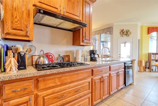 178 Chazlynn Court, Waxahachie, TX 75165