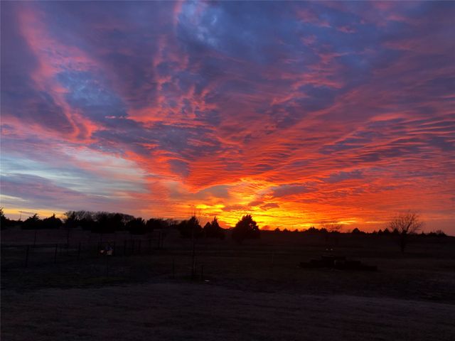 178 Chazlynn Court, Waxahachie, TX 75165