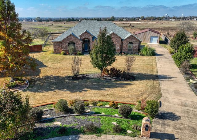 178 Chazlynn Court, Waxahachie, TX 75165