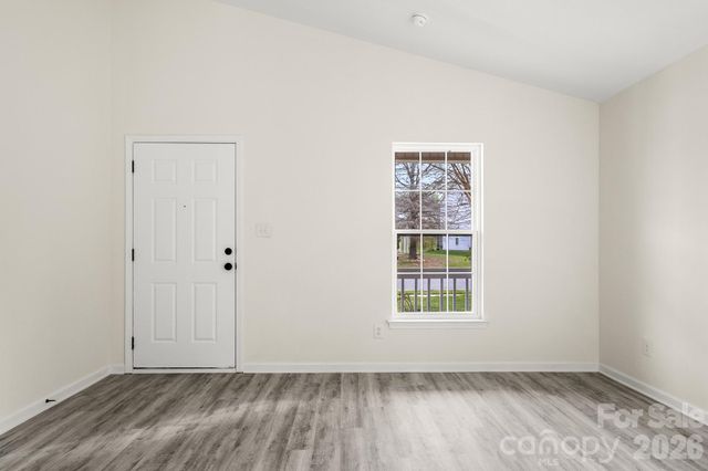 6123 Mcintyre Ridge Drive, Charlotte, NC 28216