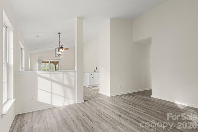 6123 Mcintyre Ridge Drive, Charlotte, NC 28216