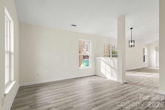 6123 Mcintyre Ridge Drive, Charlotte, NC 28216