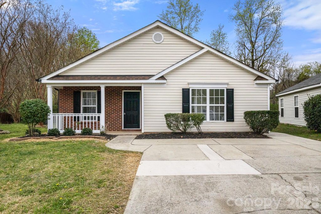 6123 Mcintyre Ridge Drive, Charlotte, NC 28216