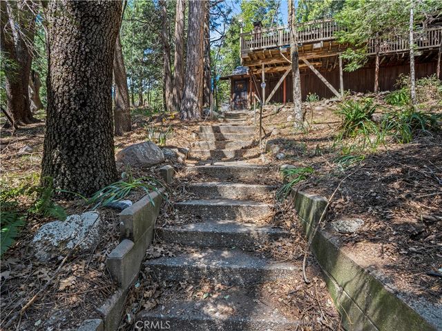1155 Chateau, Crestline, CA 92325