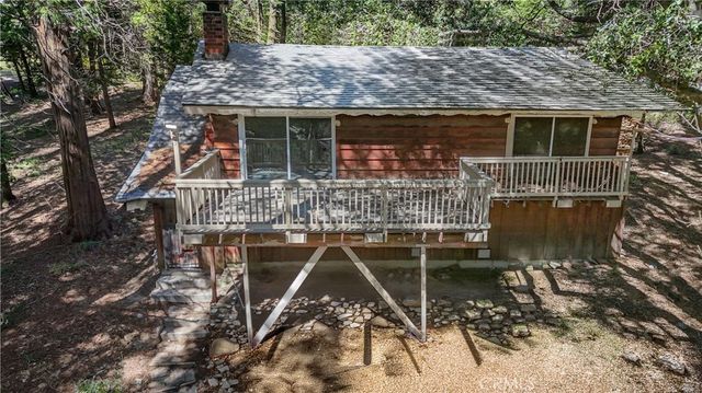 1155 Chateau, Crestline, CA 92325