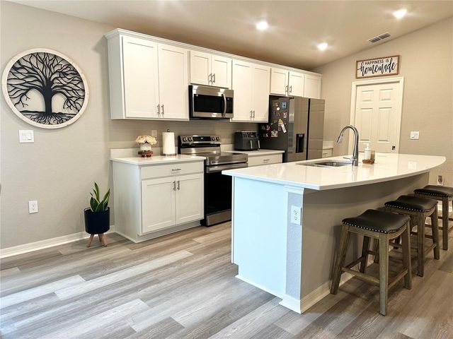 2000 GOLDEN BEAK DRIVE, Eagle Lake, FL 33839