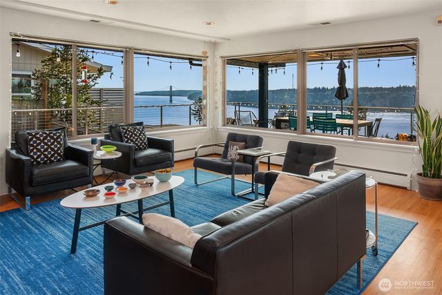 6614 N 49th Street, Tacoma, WA 98407