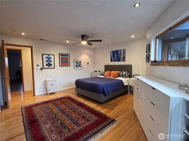 6614 N 49th Street, Tacoma, WA 98407