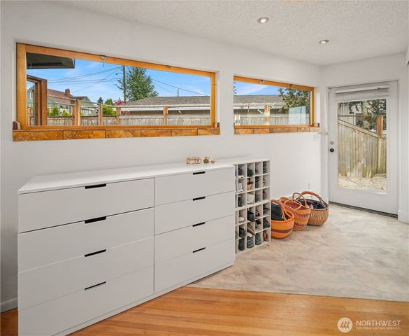 6614 N 49th Street, Tacoma, WA 98407