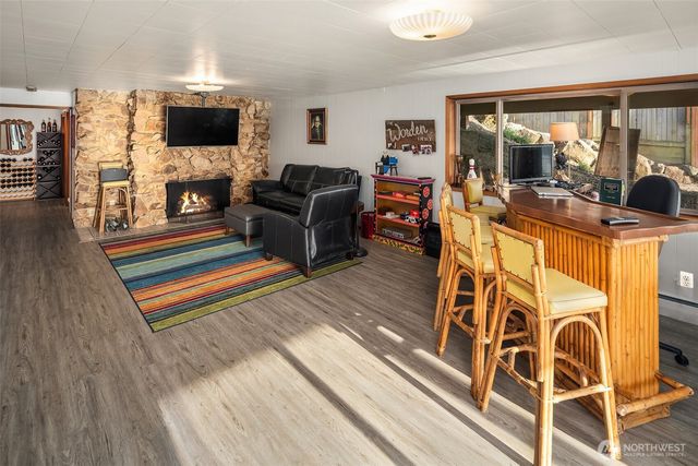 6614 N 49th Street, Tacoma, WA 98407