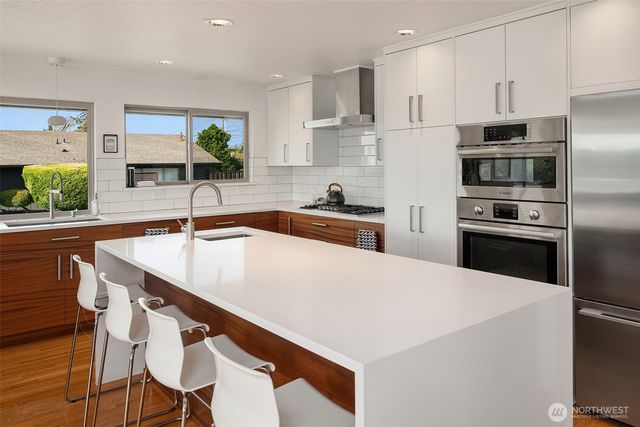 6614 N 49th Street, Tacoma, WA 98407