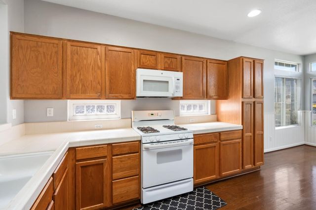 7833 Primm Valley Ct, Sacramento, CA 95829