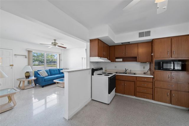 10609 RAFFIA DRIVE, Port Richey, FL 34668