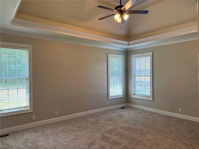 130 Wickham Drive, Tyrone, GA 30290