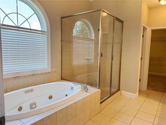 130 Wickham Drive, Tyrone, GA 30290