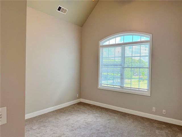 130 Wickham Drive, Tyrone, GA 30290