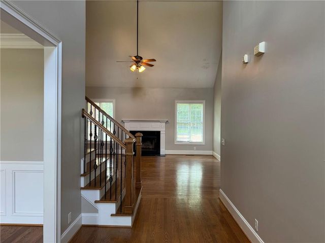 130 Wickham Drive, Tyrone, GA 30290