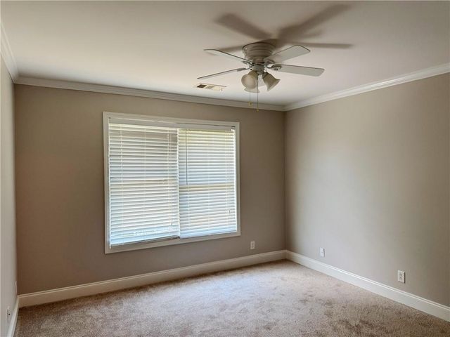 130 Wickham Drive, Tyrone, GA 30290