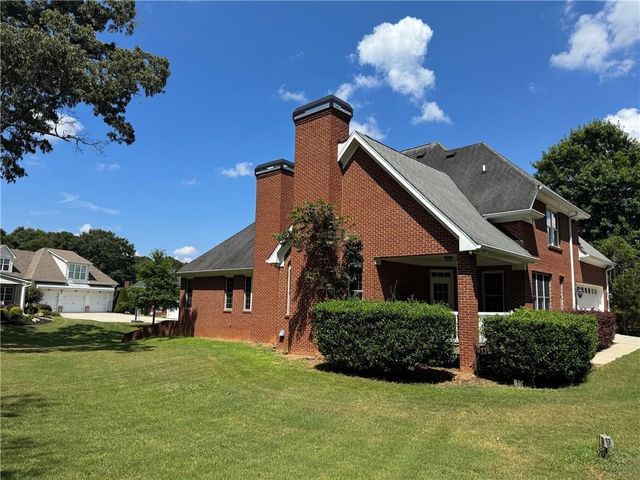 130 Wickham Drive, Tyrone, GA 30290