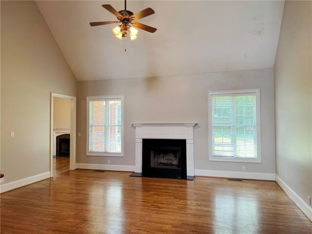 130 Wickham Drive, Tyrone, GA 30290