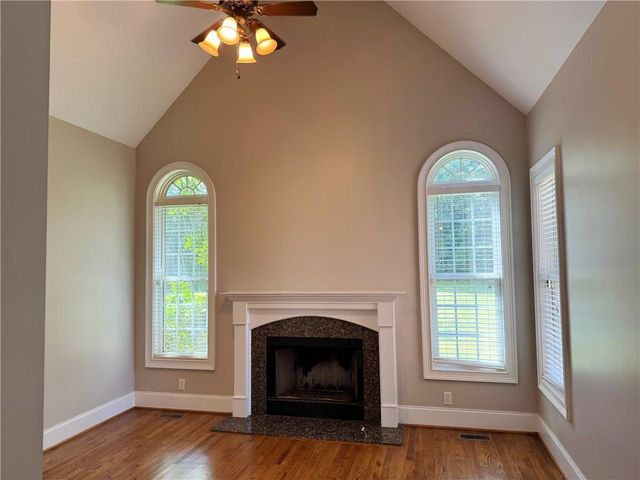 130 Wickham Drive, Tyrone, GA 30290