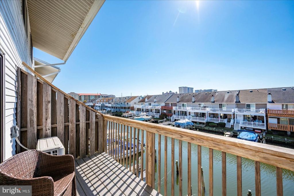 Image 3 of property listing at 105 123RD ST #332B2, Ocean City, MD 21842
