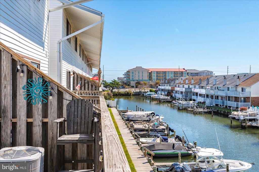 Image 32 of property listing at 105 123RD ST #332B2, Ocean City, MD 21842