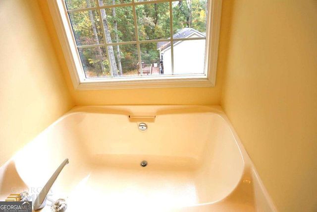 354 Kathy Court, Douglasville, GA 30134