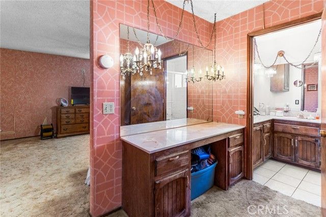 7148 Kingsley, Hesperia, CA 92345