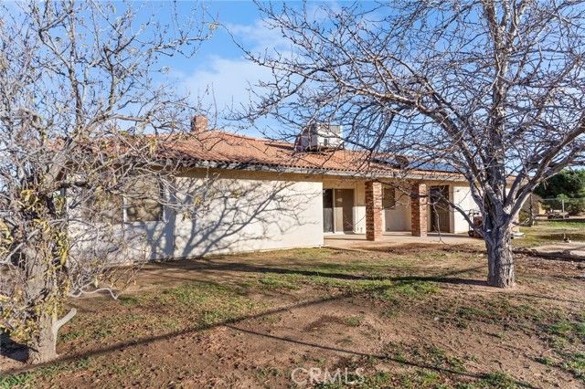 7148 Kingsley, Hesperia, CA 92345