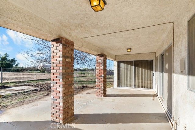 7148 Kingsley, Hesperia, CA 92345