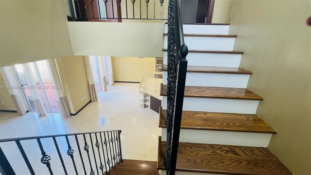 1094 Redwood St 1094, Hollywood, FL 33019