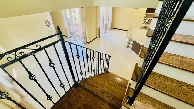 1094 Redwood St 1094, Hollywood, FL 33019