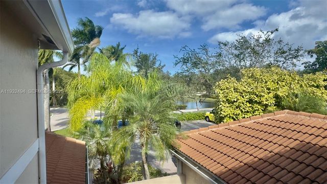 1094 Redwood St 1094, Hollywood, FL 33019