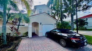 1094 Redwood St 1094, Hollywood, FL 33019
