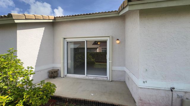 1955 Waterside Court E, Wellington, FL 33414