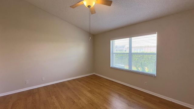 1955 Waterside Court E, Wellington, FL 33414