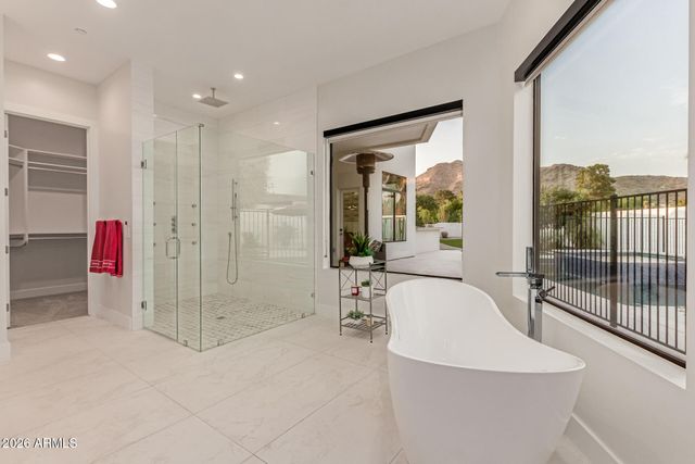 6321 N CAMELBACK MANOR Drive, Paradise Valley, AZ 85253