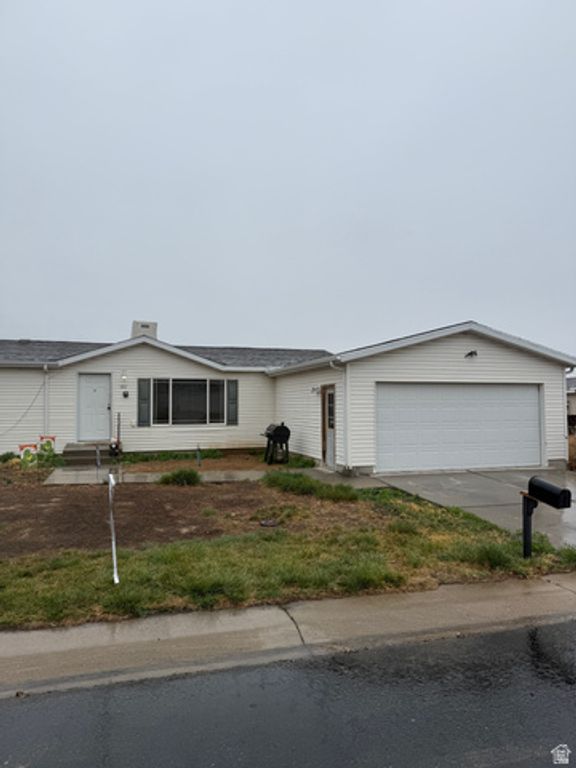 182 W 2050 S, Vernal, UT 84078