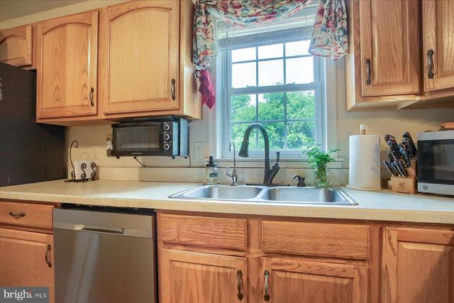 478 N LANCASTER ST, Jonestown, PA 17038