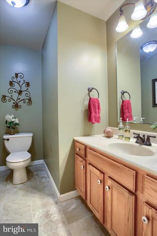 478 N LANCASTER ST, Jonestown, PA 17038