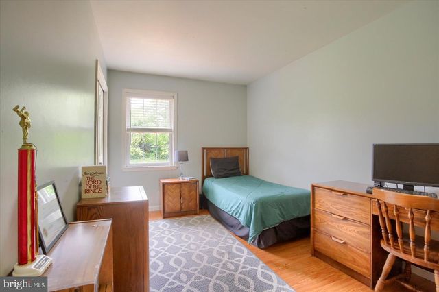 478 N LANCASTER ST, Jonestown, PA 17038