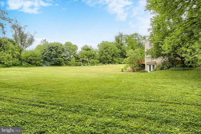478 N LANCASTER ST, Jonestown, PA 17038