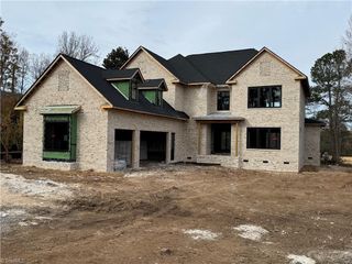 17 Carlson Terrace, Greensboro, NC 27410